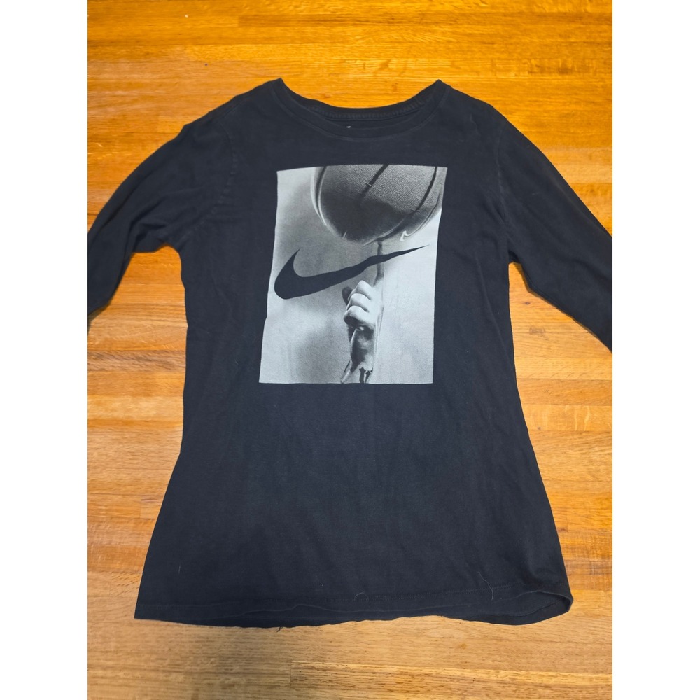 Nike‎ Boy XL Black Gray Athletic Cut Long Sleeve Swoosh Basketball Graphic Shirt